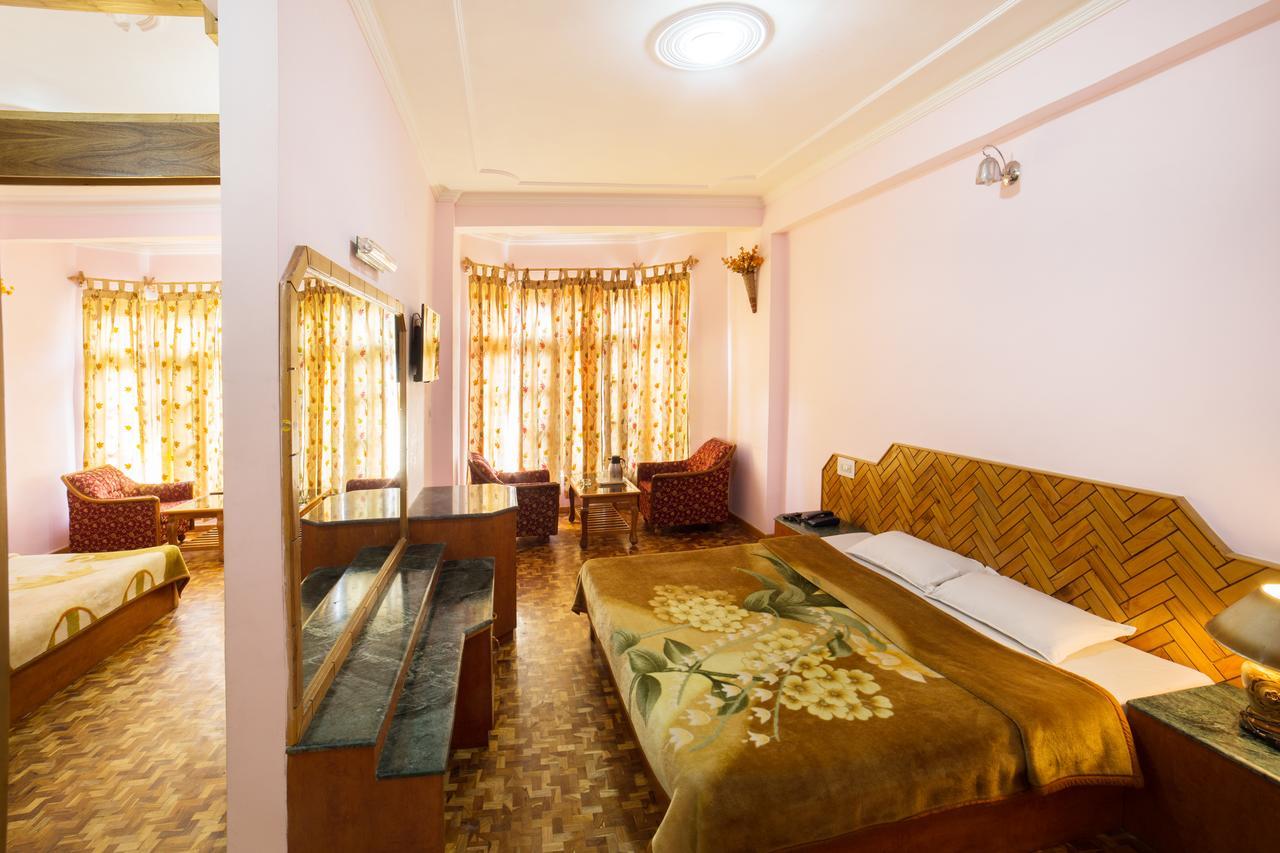 Hotel Satkar Residency Manali  Bagian luar foto